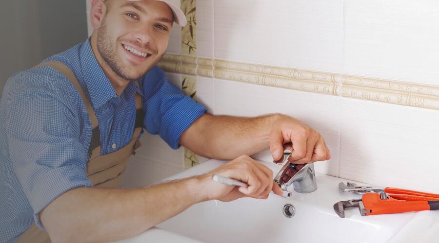 Expert burst pipe repair services in Lewis Run, PA